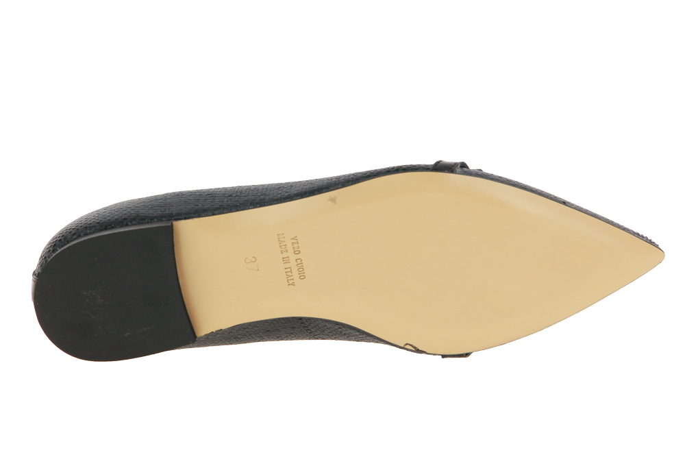 Bianca-Di-Slipper-Nero-281000191.5