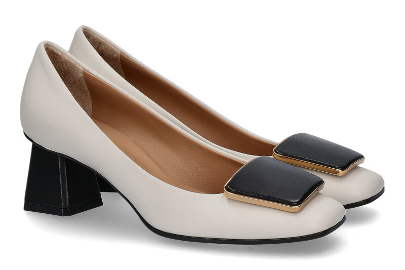Roberto Festa pumps BRIGID NAPPA CREAM