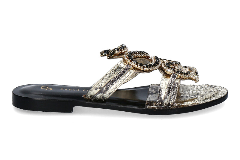 paola-fiorenza-mule-281900281_281900281_3 paola-fiorenza-mule-281900281_281900281_3