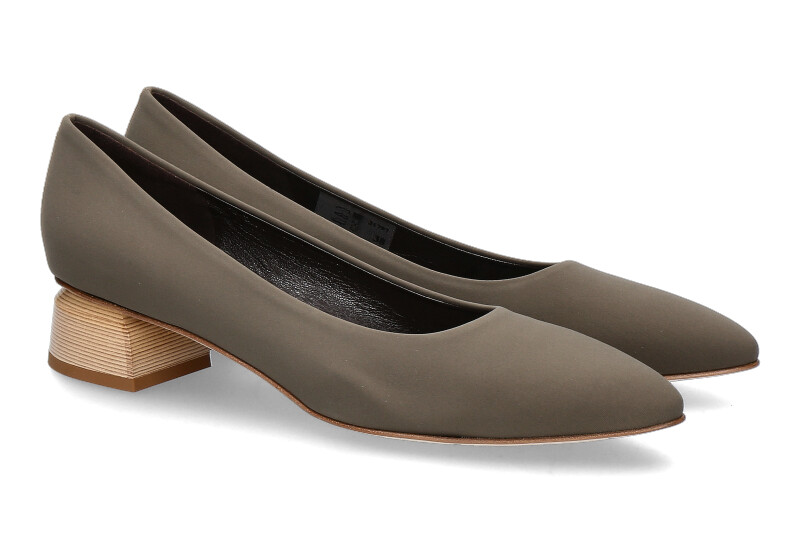 brunate-pumps-31797-bush_223900203_1 brunate-pumps-31797-bush_223900203_1