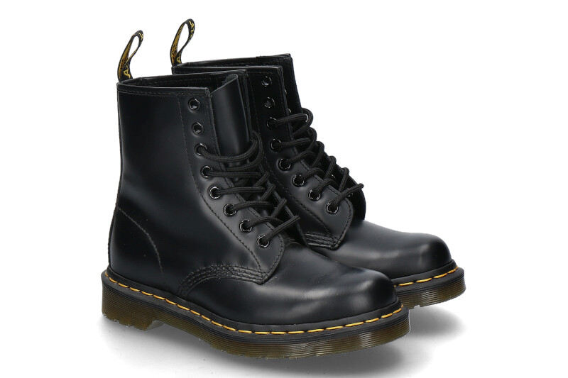 Dr Martens-11822006-Black_252000024_1