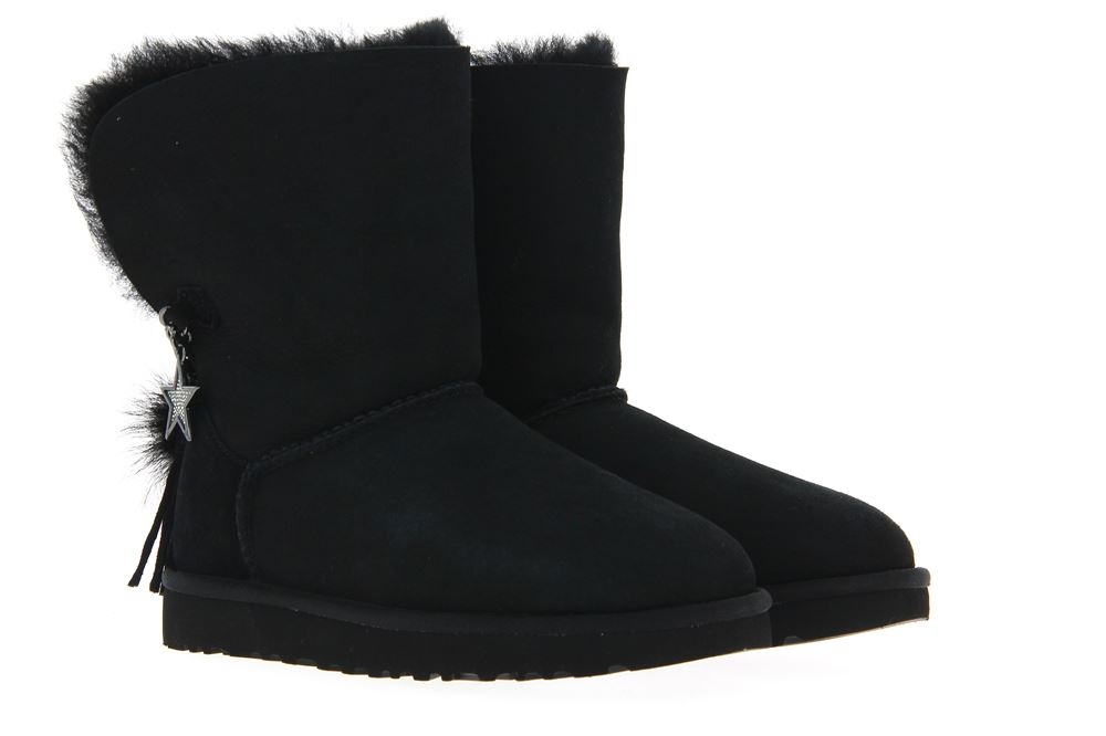 ugg w classic charm boot