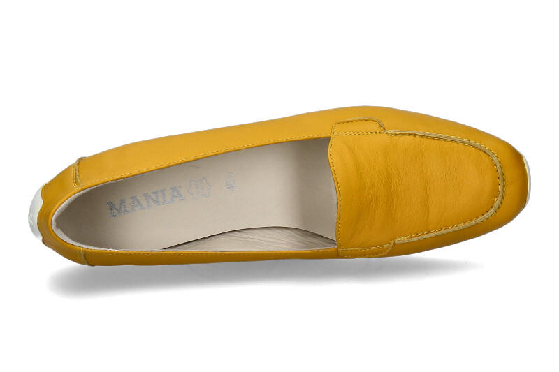 mania-slipper-yellow_242900159_4