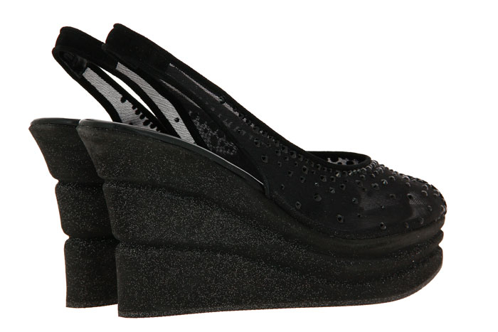 fernando-pensato-plateau-sandal-sheine-nero-dubai-0003 fernando-pensato-plateau-sandal-sheine-nero-dubai-0003