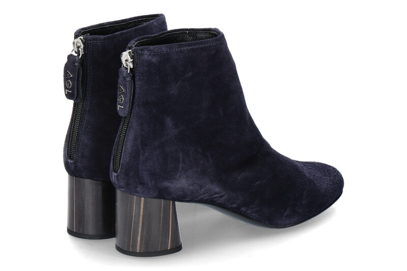 agl-bootie-D140567-night_253000599_2 agl-bootie-D140567-night_253000599_2