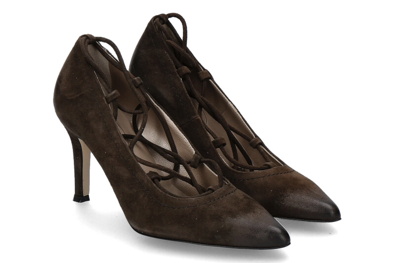 dirndl-bua-pumps-5042-altschwarz_224000111_1 dirndl-bua-pumps-5042-altschwarz_224000111_1